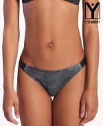 Bikini Bottom Y Tú Quique? Camo