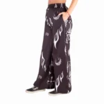 Jogging Isabel la Católica Graffiti - Imagen 3