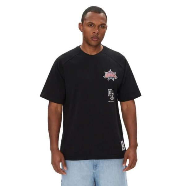 Remera DC Homebase